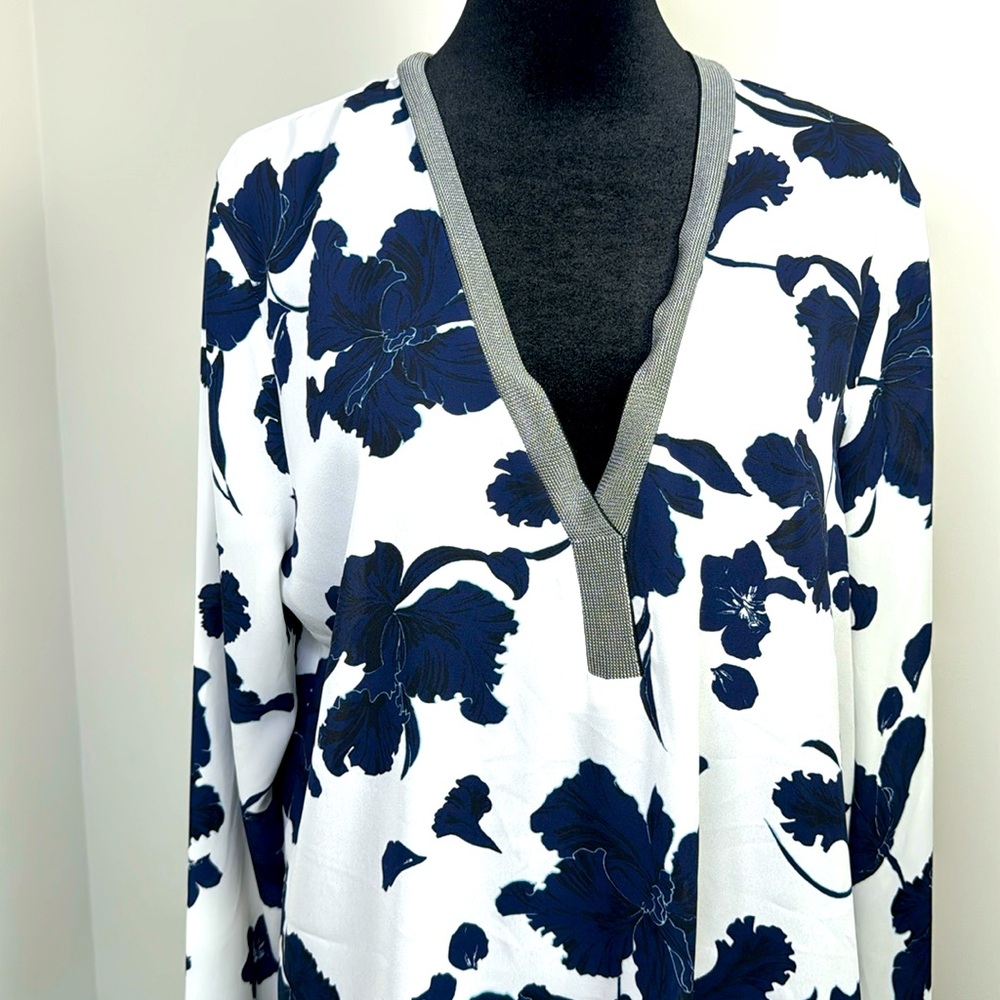 Halogen Women’s Navy Floral Print Top V-neck Long Sleeve Sheer Blouse Size L